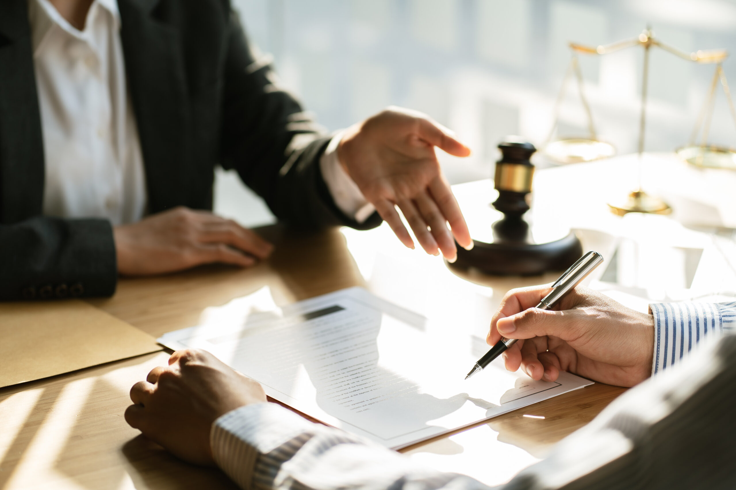Should You Hire a Lawyer or Handle Your Case Yourself in Florida?