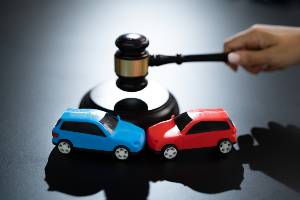 When to get an attorney for a car accident